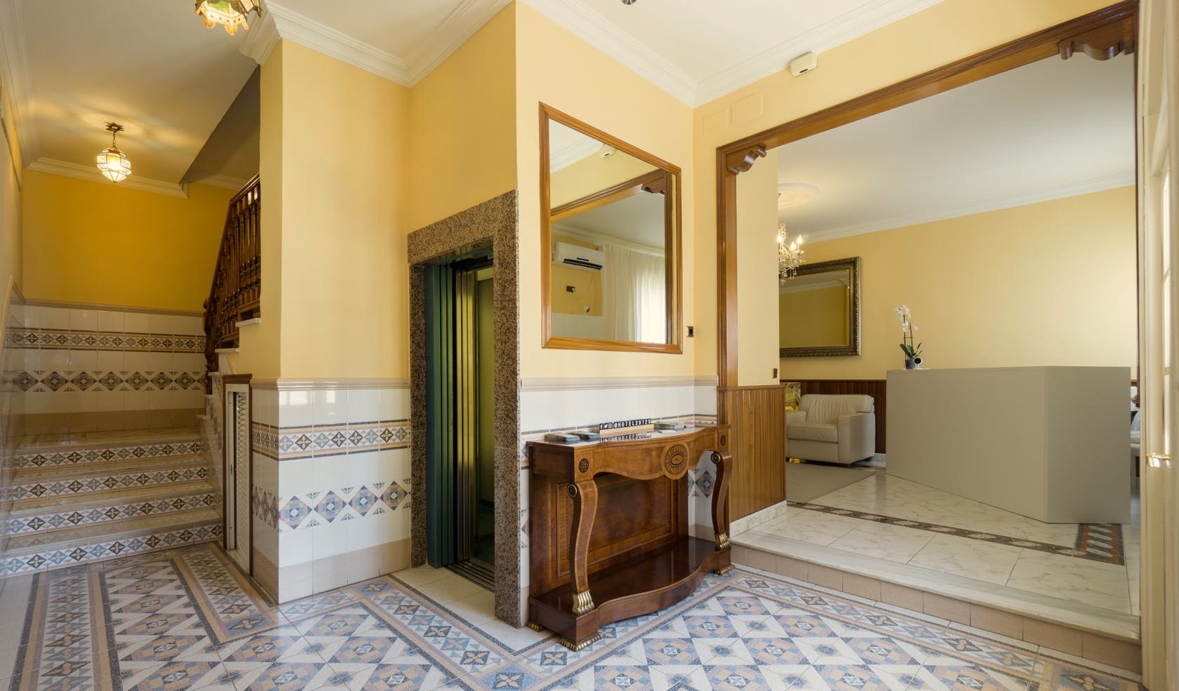 Aparthotel La Palmera Alhaurín el Grande Interiér fotografie
