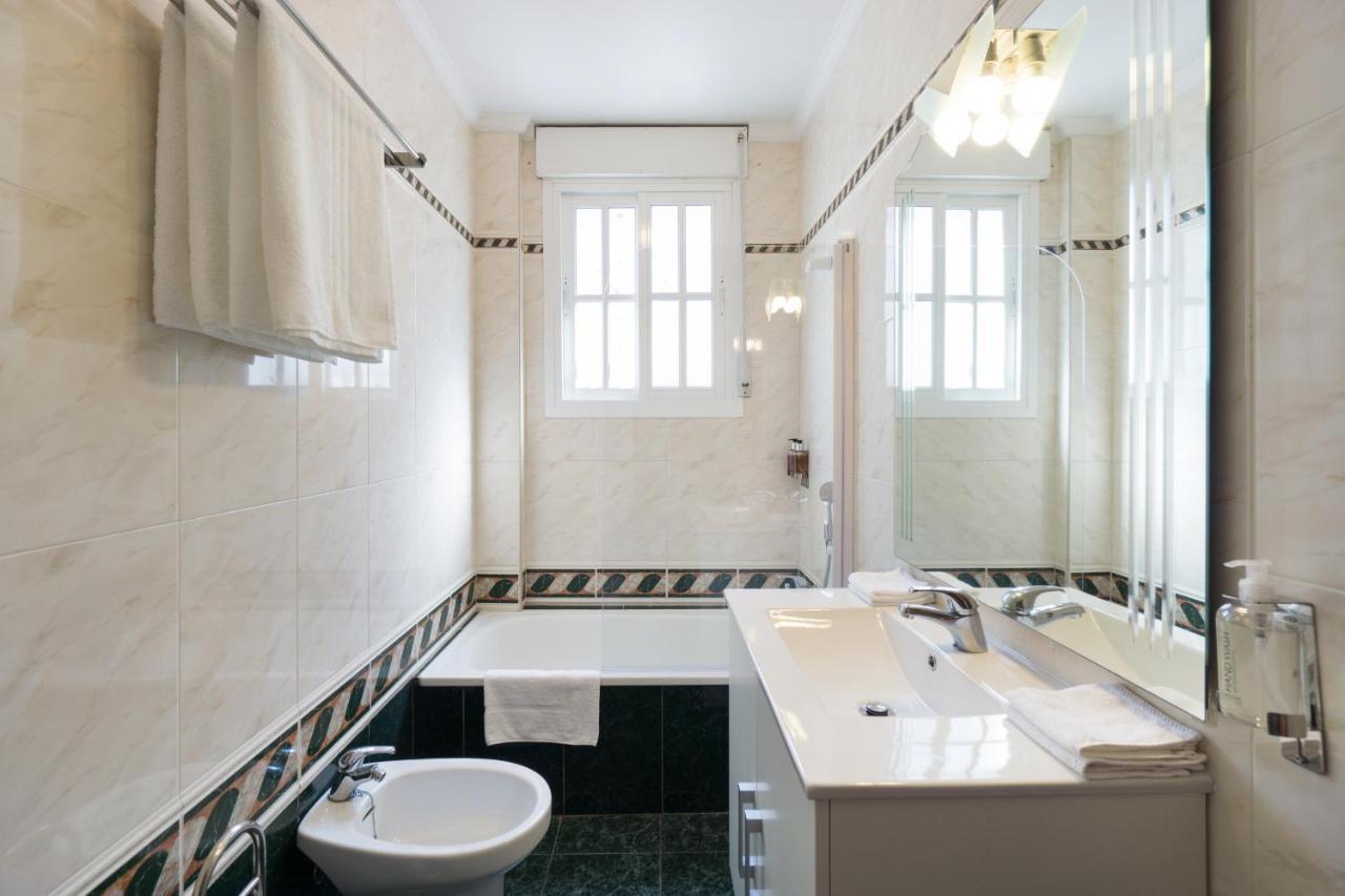 Aparthotel La Palmera Alhaurín el Grande Pokoj fotografie